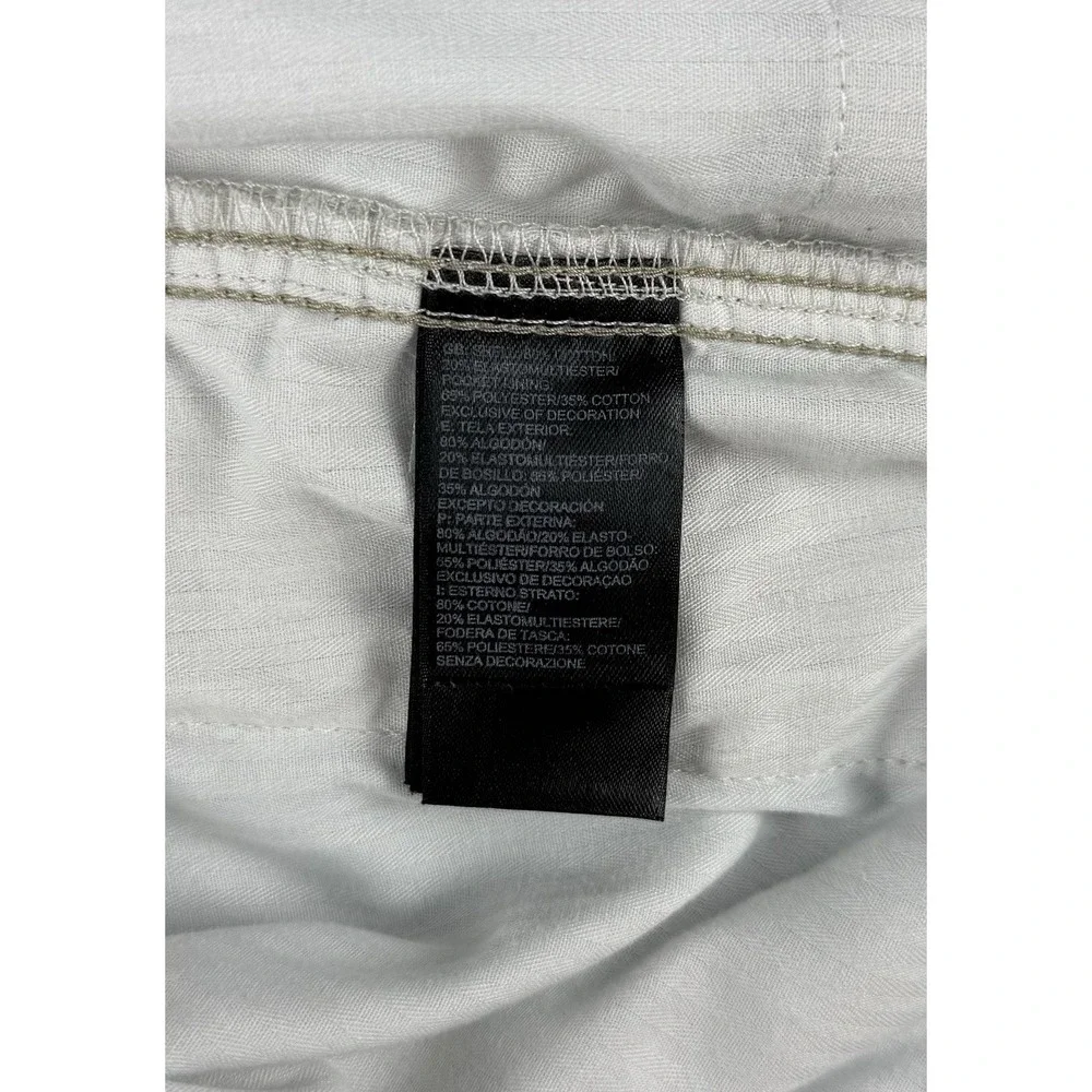 The North Face Men's Light Gray Shorts Size 36 Stretch Outdoor Hiking Casual